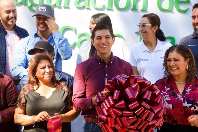 WhatsApp Image 2025-10-17 at 15.45.23 (2)